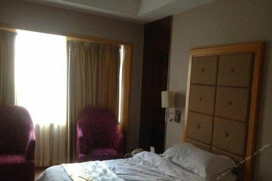 Shanghai Sky Rainbow Hotel エクステリア 写真